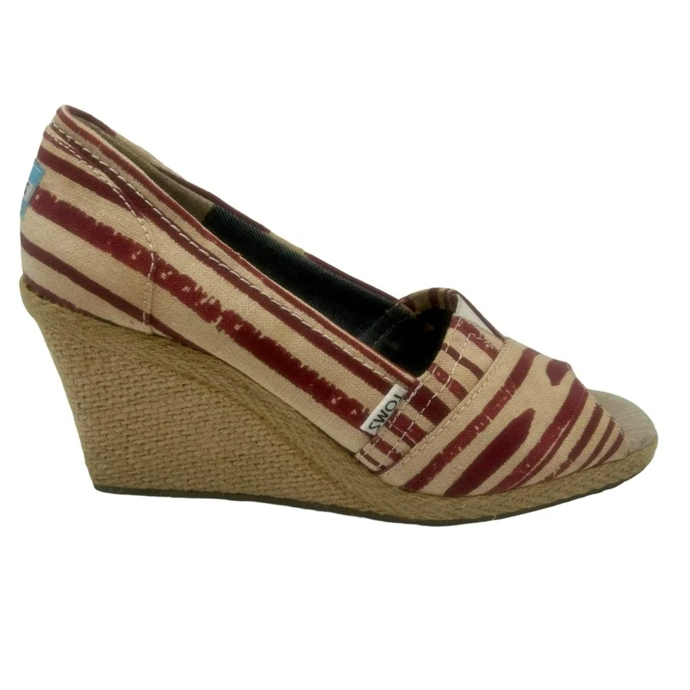 Toms Wedge Espadrilles Shoes Women 8.5 Tan‎ Beige Red Stripe Pep Toe Slip On